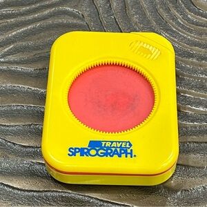 Vintage 1980s Kenner Travel Spirograph Toy